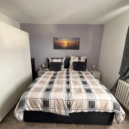 Entrup Apartment *